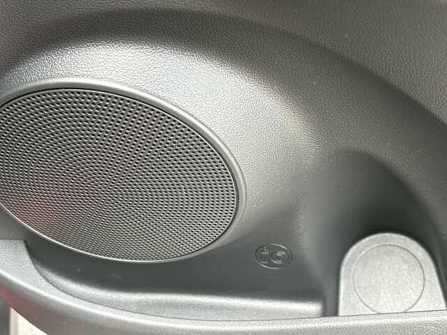Hyundai KONA SE Connect 1.0 T-GDi MHEV (120ps)