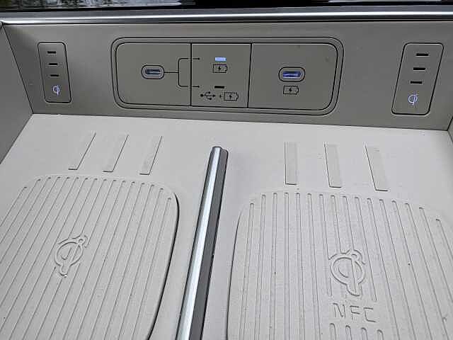 Hyundai SANTA FE Ultimate Plug-in Hybrid 1.6 T-GDi PHEV 4WD (253ps)