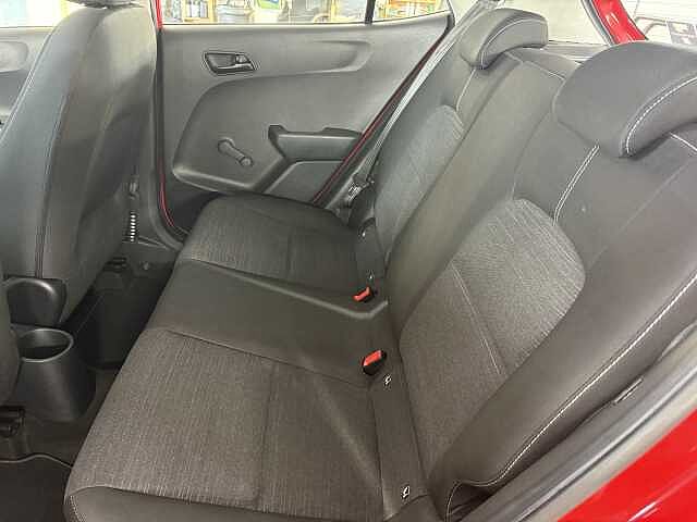 Kia Picanto 1 1.0 DPi (66ps)