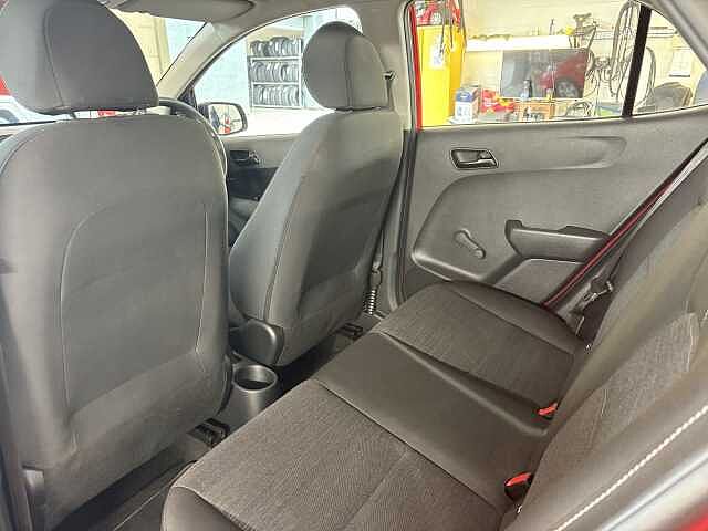 Kia Picanto 1 1.0 DPi (66ps)