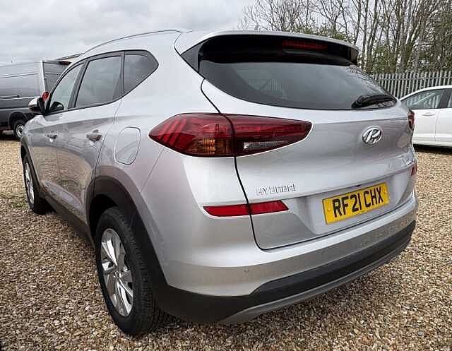 Hyundai TUCSON SE Nav 1.6 CRDi MHEV (115ps) Silver