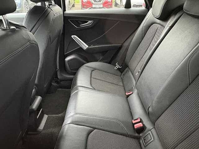 Audi Q2 S Line 35 TFSI (150ps)
