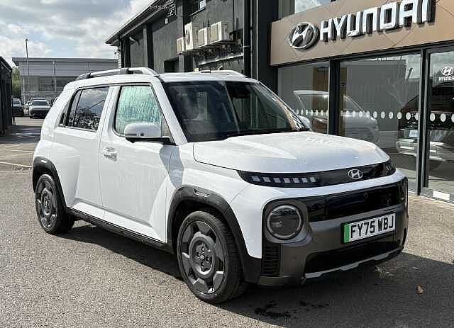 Hyundai INSTER Cross Electric 49kWh EV (115ps)