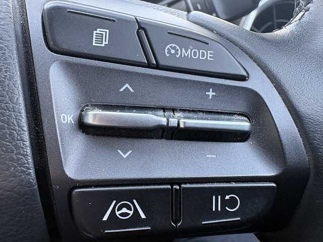 Hyundai KONA Premium 1.0 T-GDi MHEV (120ps)