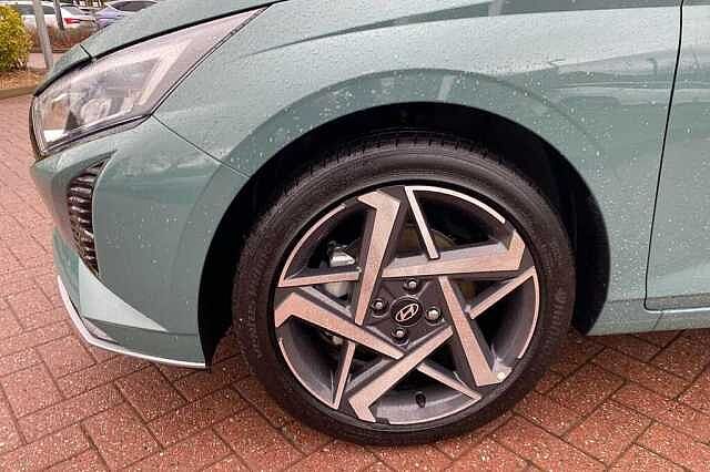Hyundai I20 1.0T GDi Premium 5dr Mangrove Green