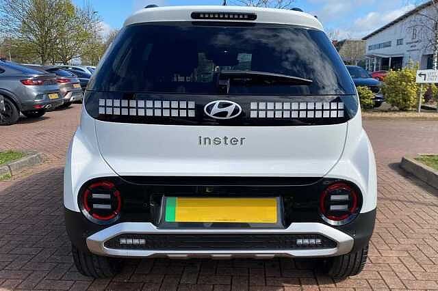 Hyundai Inster 02 49kWh EV (115ps)