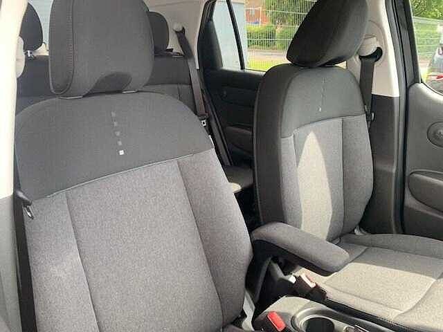 Hyundai Inster 02 49kWh EV (115ps)