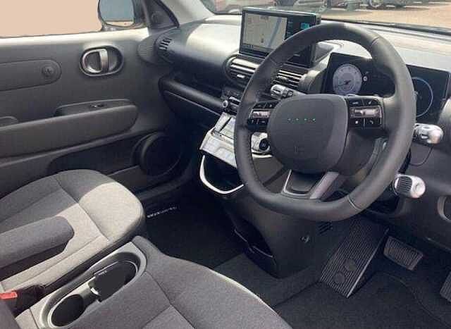 Hyundai Inster 02 49kWh EV (115ps)