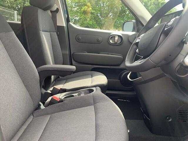 Hyundai Inster 02 49kWh EV (115ps)