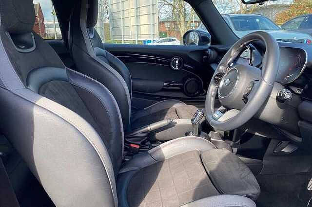 MINI Mini Cooper Sport 1.5L B38 (136ps)