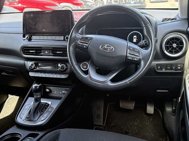 Hyundai KONA Premium Hybrid 1.6 GDi HEV (141ps)