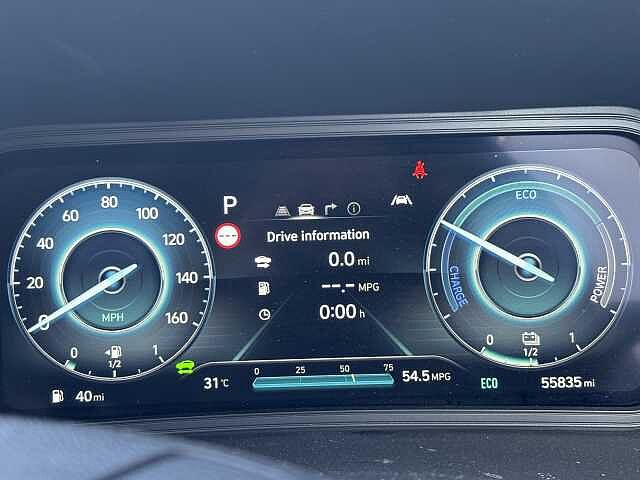Hyundai KONA Premium Hybrid 1.6 GDi HEV (141ps)
