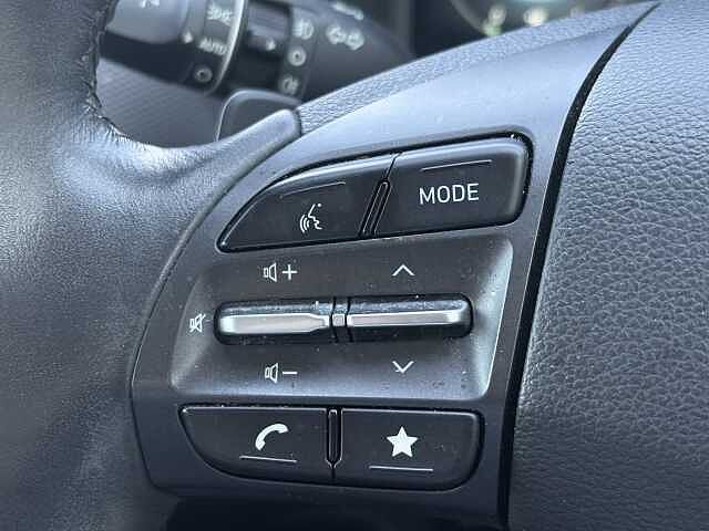 Hyundai KONA Premium Hybrid 1.6 GDi HEV (141ps)
