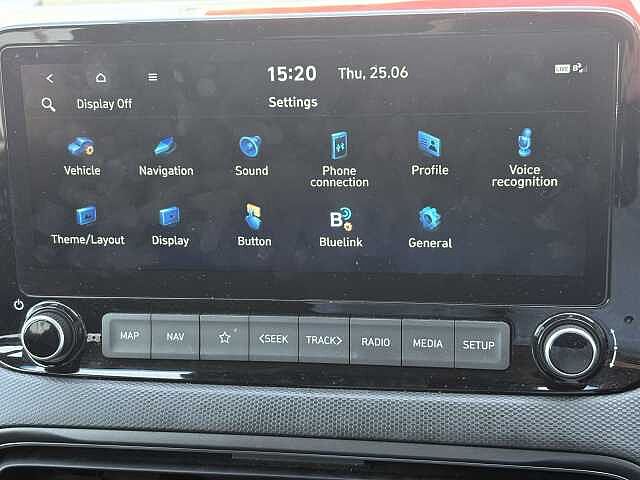 Hyundai KONA Premium Hybrid 1.6 GDi HEV (141ps)