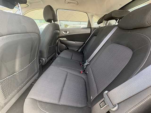 Hyundai KONA Premium Hybrid 1.6 GDi HEV (141ps)