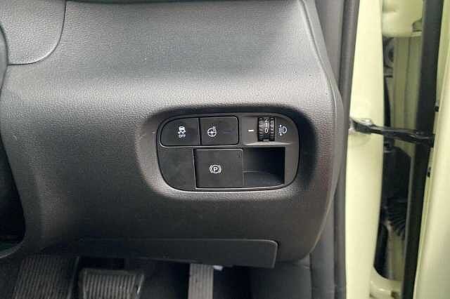 Hyundai Inster 02 Electric 49kWh EV (115ps)