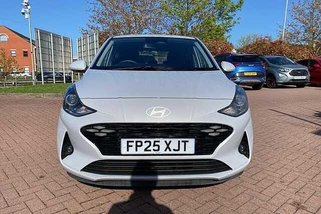 Hyundai i10 Premium [Nav] 1.2 MPi (79ps)