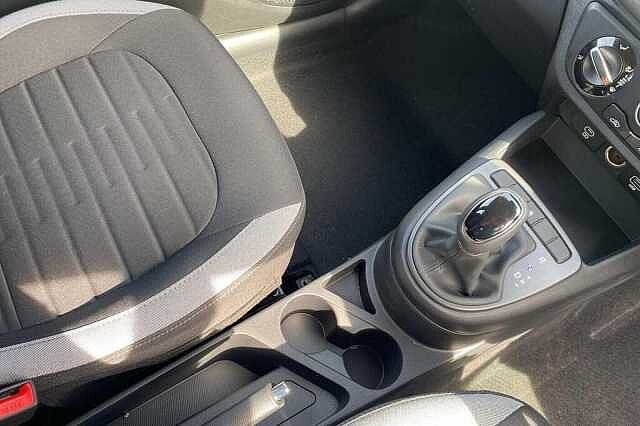 Hyundai i10 1.0 [63] Advance 5dr Auto [Nav]