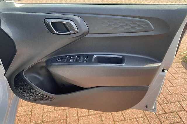 Hyundai i10 1.0 [63] Advance 5dr Auto [Nav]