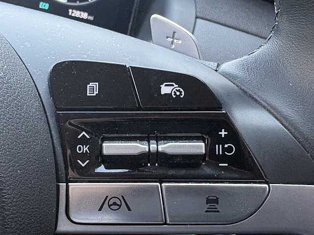 Hyundai TUCSON Premium Hybrid 1.6 T-GDi HEV (230ps)