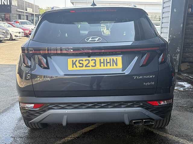 Hyundai TUCSON Premium Hybrid 1.6 T-GDi HEV (230ps)