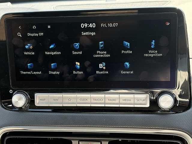 Hyundai KONA Premium Electric 64kWh EV (204ps)