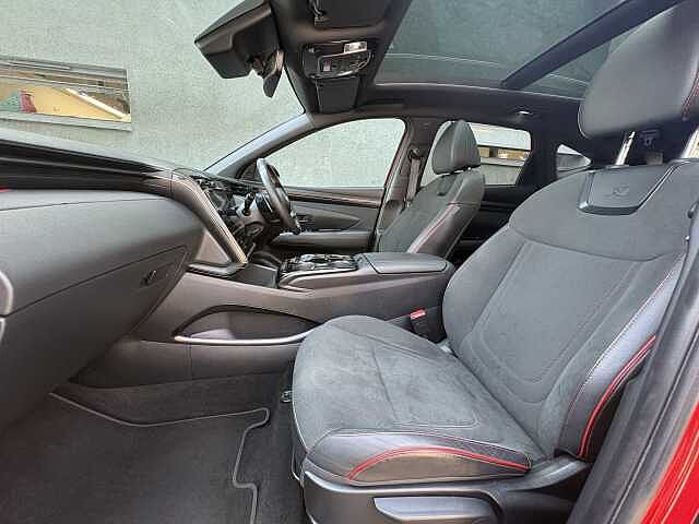 Hyundai TUCSON N Line S Hybrid 1.6 T-GDi HEV (230ps) Engine Red
