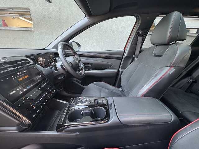 Hyundai TUCSON N Line S Hybrid 1.6 T-GDi HEV (230ps) Engine Red
