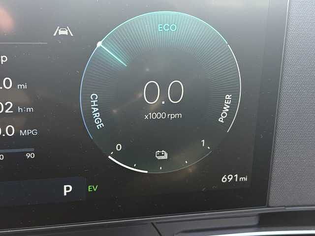 Hyundai KONA Ultimate Hybrid 1.6 GDi HEV (129ps)