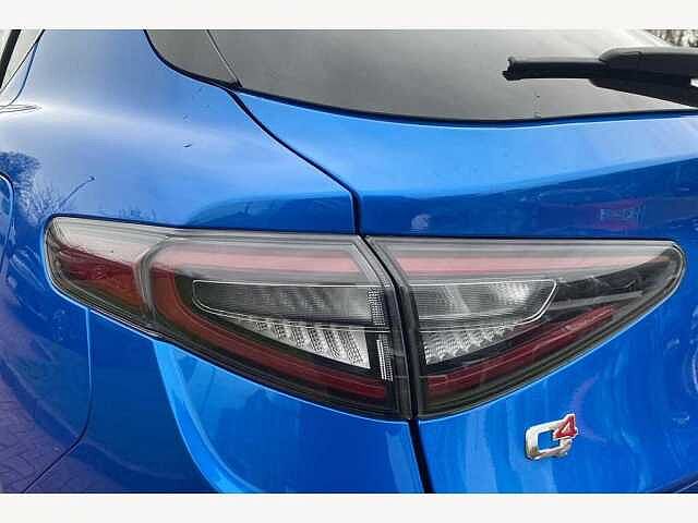 Alfa Romeo Stelvio Veloce 2.2 JDTm AWD (210ps)