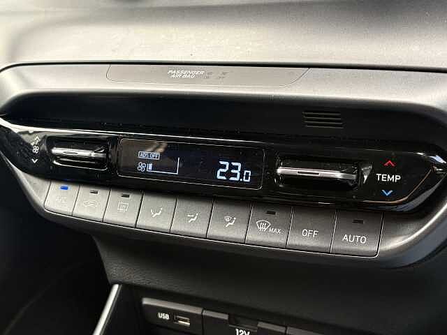 Hyundai I20 Premium 1.0 T-GDi MHEV (100ps) Vibrant Blue