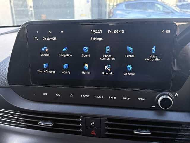 Hyundai BAYON Ultimate 1.0 T-GDi MHEV (100ps) Mangrove Green