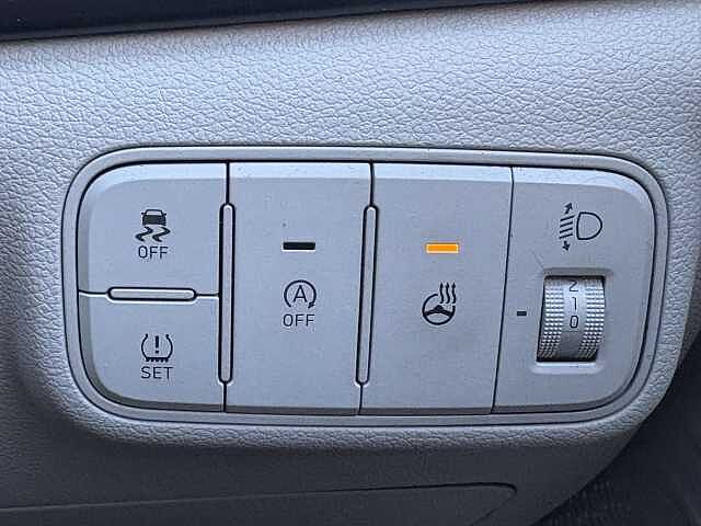 Hyundai BAYON Ultimate 1.0 T-GDi MHEV (100ps) Mangrove Green