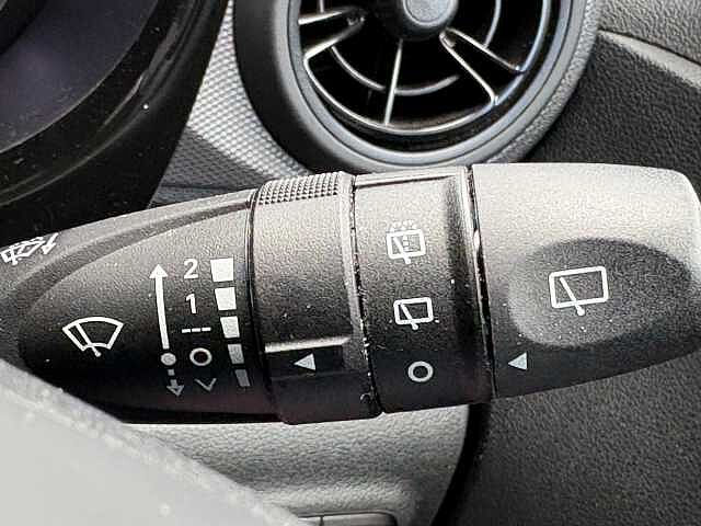 Hyundai I10 SE Connect 1.0 MPi (67ps) Atlas White