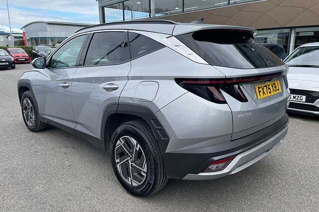 Hyundai TUCSON Advance Hybrid 1.6 T-GDi HEV (215ps)