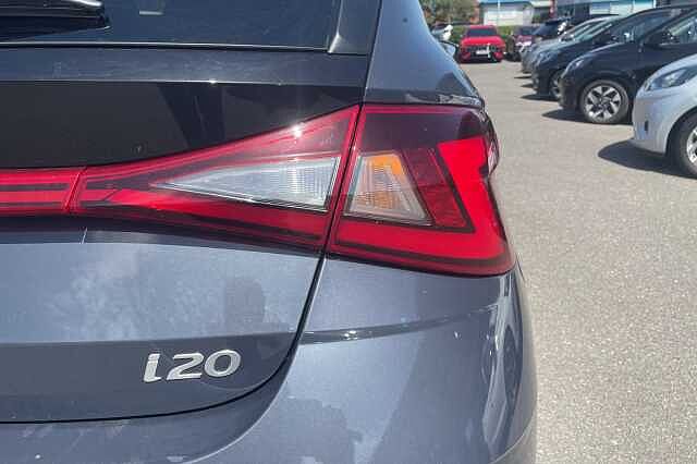 Hyundai i20 Ultimate 1.0 T-GDi (100ps)