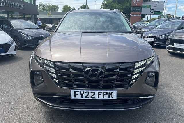 Hyundai TUCSON Premium Plug-in Hybrid 1.6 T-GDi PHEV 4WD (265ps)