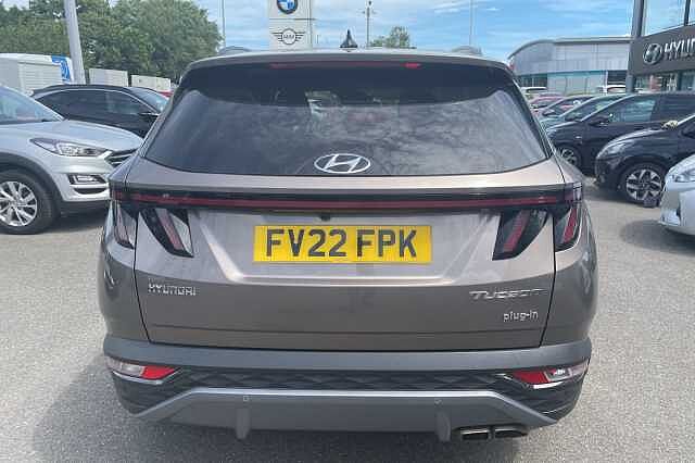 Hyundai TUCSON Premium Plug-in Hybrid 1.6 T-GDi PHEV 4WD (265ps)