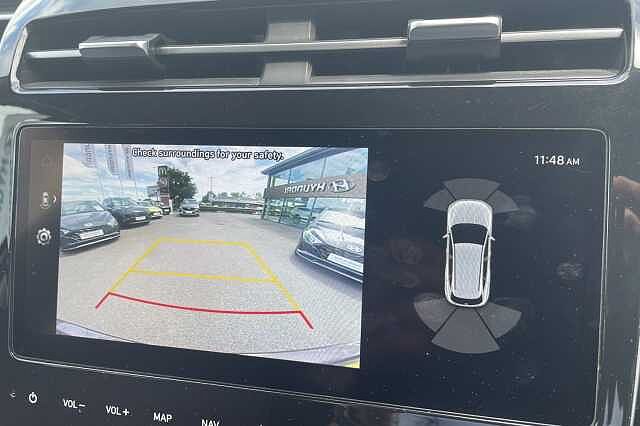 Hyundai TUCSON Premium Plug-in Hybrid 1.6 T-GDi PHEV 4WD (265ps)