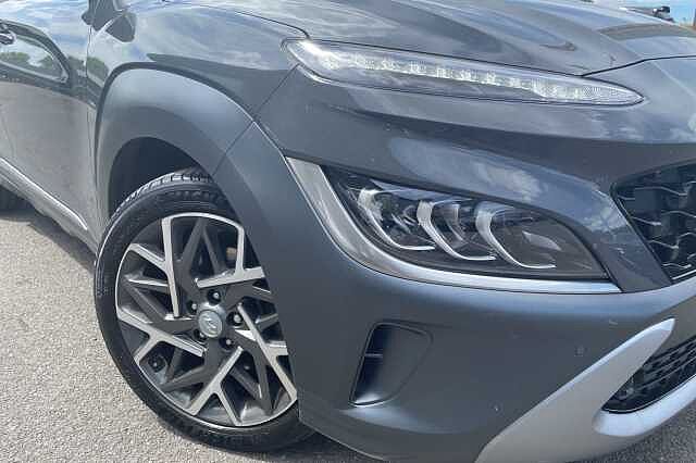 Hyundai KONA Ultimate Hybrid 1.6 GDi HEV (141ps)