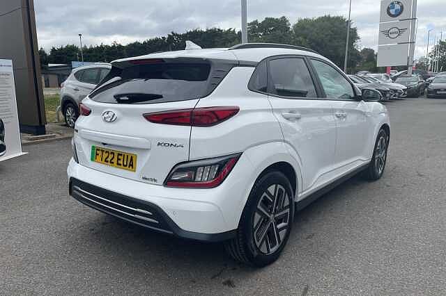 Hyundai KONA Premium Electric 64kWh EV (204ps) Atlas White