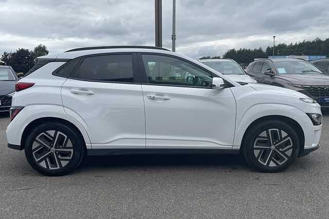 Hyundai KONA Premium Electric 64kWh EV (204ps) Atlas White