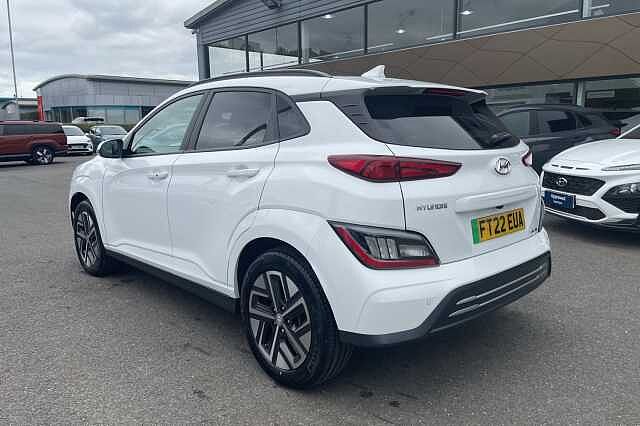 Hyundai KONA Premium Electric 64kWh EV (204ps) Atlas White