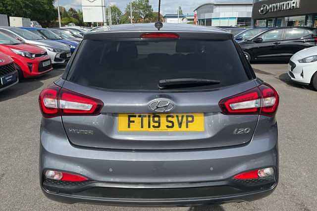 Hyundai I20 Premium Nav 1.2 MPi  (84ps) Stardust Grey