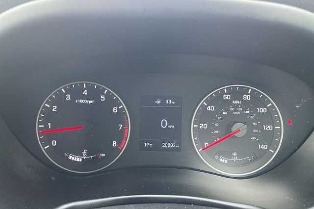 Hyundai I20 Premium Nav 1.2 MPi  (84ps) Stardust Grey