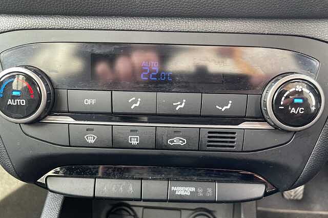 Hyundai I20 Premium Nav 1.2 MPi  (84ps) Stardust Grey