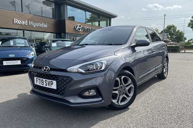 Hyundai I20 Premium Nav 1.2 MPi  (84ps) Stardust Grey