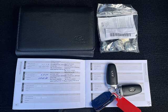 Hyundai TUCSON Premium Hybrid 1.6 T-GDi HEV (230ps) Dark Knight Grey