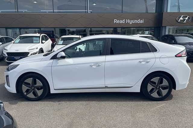 Hyundai IONIQ 1.6 GDi Hybrid Premium SE 5dr DCT