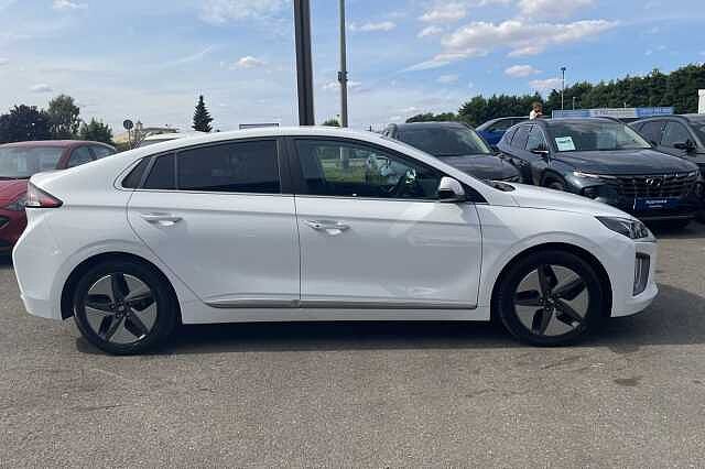 Hyundai IONIQ 1.6 GDi Hybrid Premium SE 5dr DCT